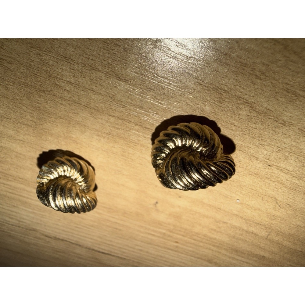 Vintage Coro Shrimp‎ Swirl Clip On Screw Back Earrings Gold Tone Elegance MCM
